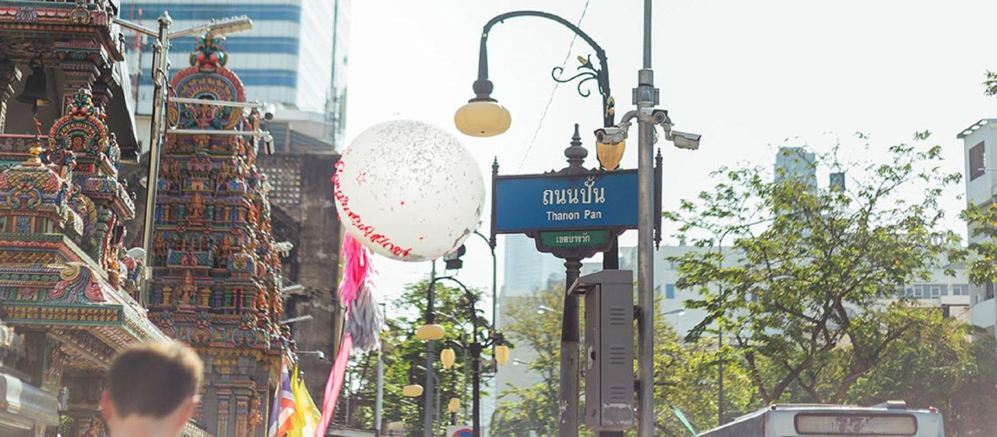 Go Inn Silom Road -Bts Saint Louis Banguecoque Exterior foto